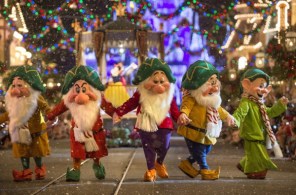 Mickey's Very Mery Christmas Party - Mickey’s Once Upon a Christmastime Parade  