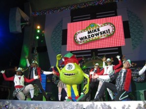 A Totally Tomorrowland Christmas 